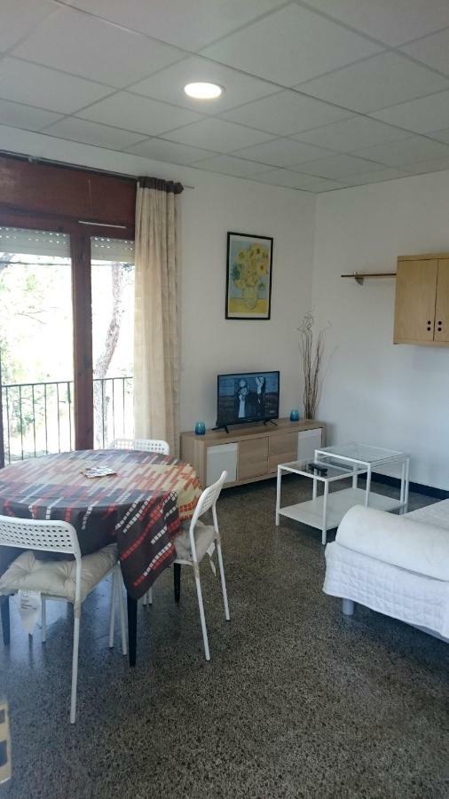 Apartamentos Juan Jose Lloret de Mar Exteriör bild