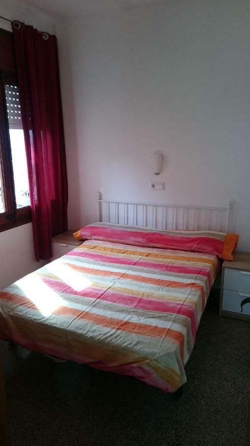 Apartamentos Juan Jose Lloret de Mar Exteriör bild